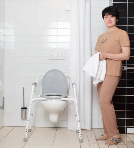 ORTONICA Стул с санитарным оснащением TU1 без колес (модифицированный) (60см)