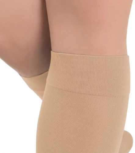 АКЦИЯ !!! VENOTEKS COMFORT Изделия компрессионные: Чулки до колена 1C102 