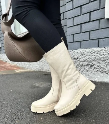 BAGARI Полусапожки женские арт.4533/1 нат.мех